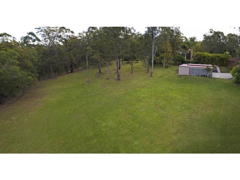 11 Mendooran Court, Oxenford QLD 4210