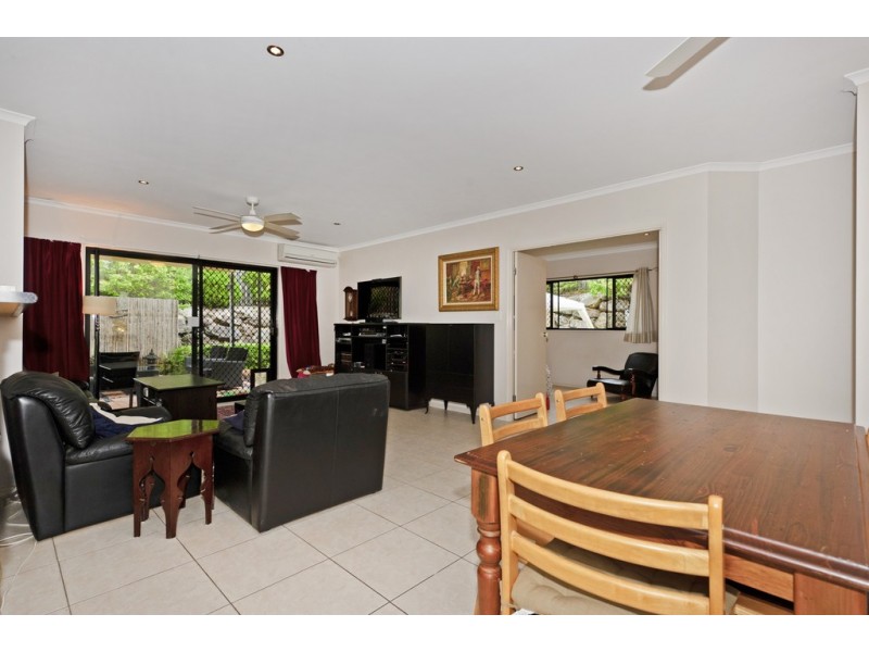 21 Buffalo Crescent, Pacific Pines QLD 4211