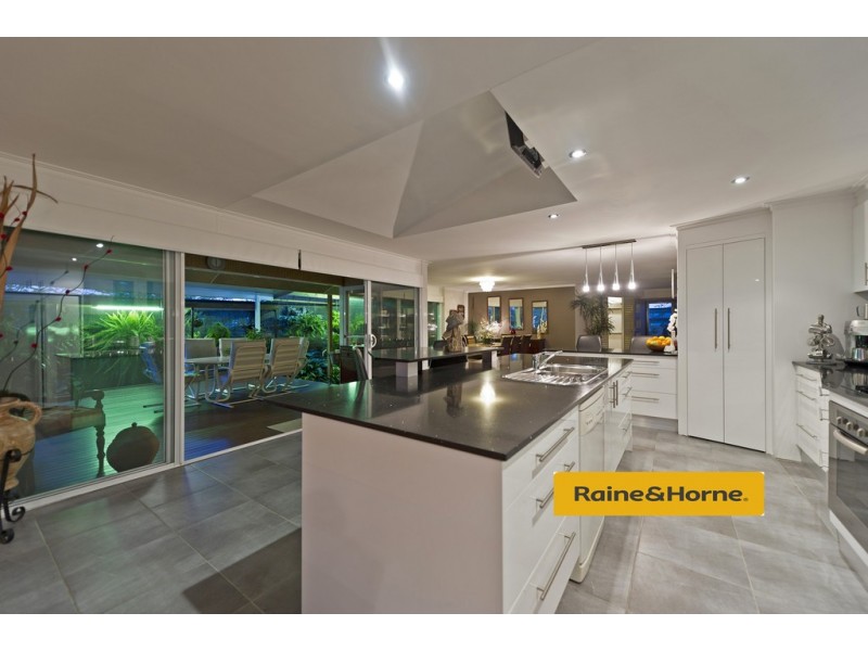 3 Salvado Drive, Pacific Pines QLD 4211