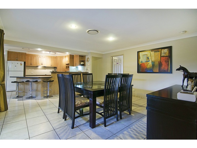 13 Carmarthen Circuit, Pacific Pines QLD 4211