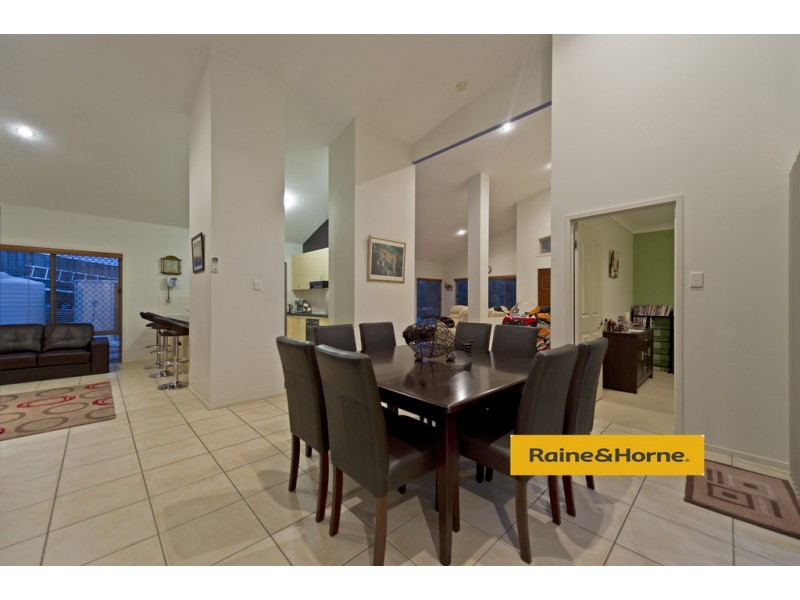 63 Victoria Drive, Pacific Pines QLD 4211