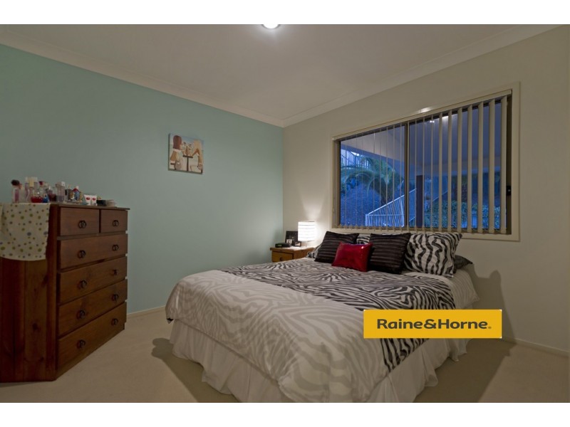 63 Victoria Drive, Pacific Pines QLD 4211