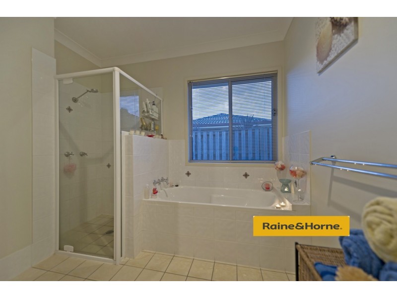 63 Victoria Drive, Pacific Pines QLD 4211