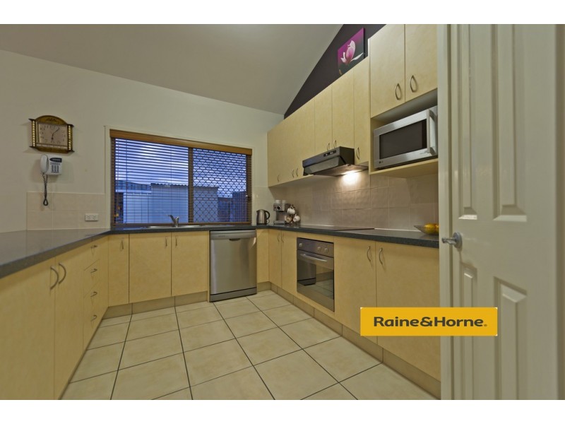 63 Victoria Drive, Pacific Pines QLD 4211