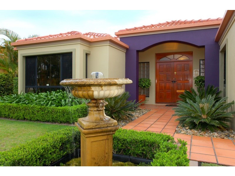 17 Eastbank Terrace, Monterey Keys QLD 4212