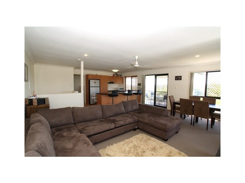 52 Palmerston Drive, Oxenford QLD 4210