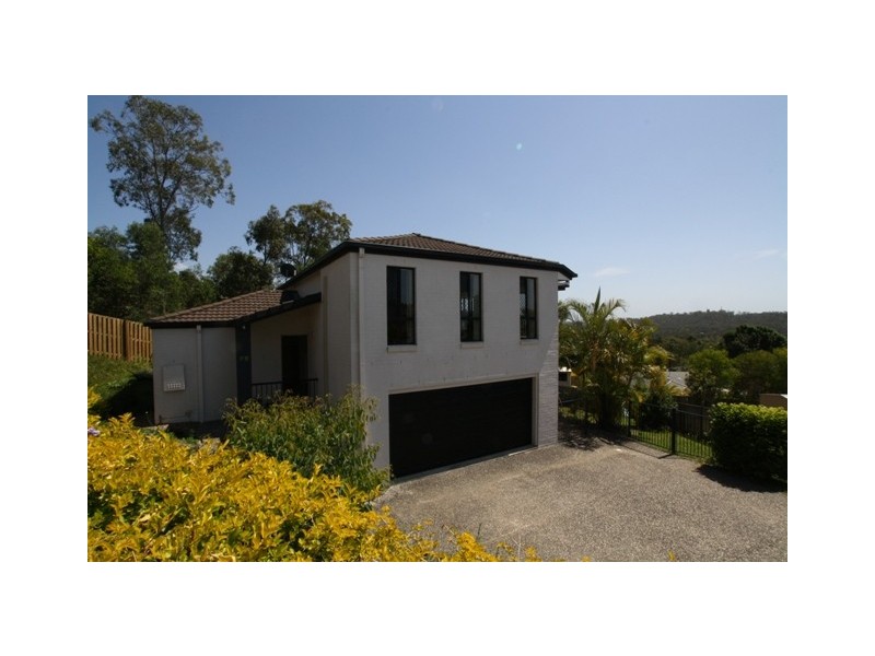 52 Palmerston Drive, Oxenford QLD 4210