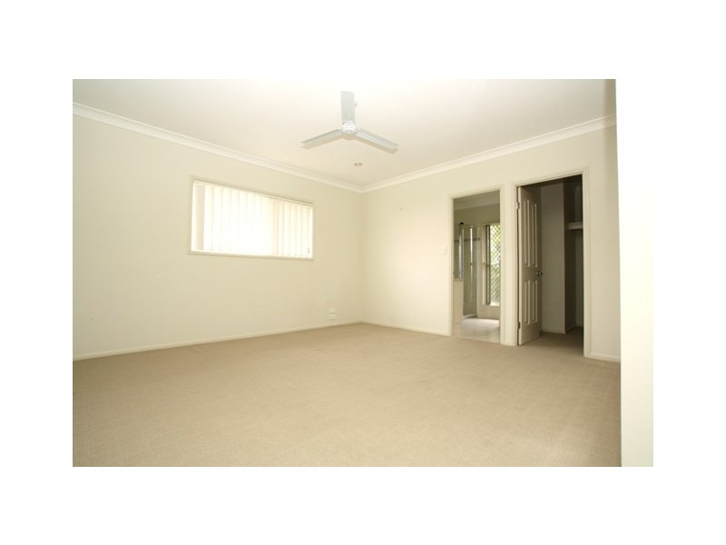 9 Witheren Circuit, Pacific Pines QLD 4211