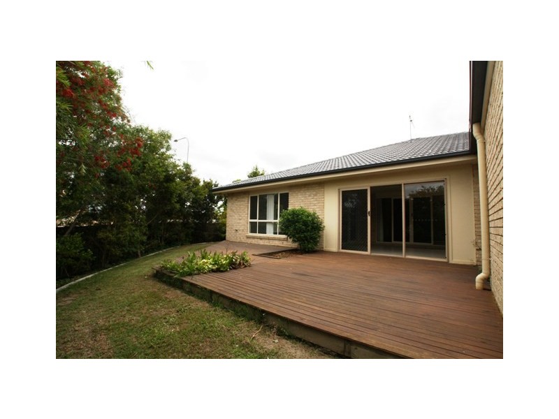 9 Witheren Circuit, Pacific Pines QLD 4211