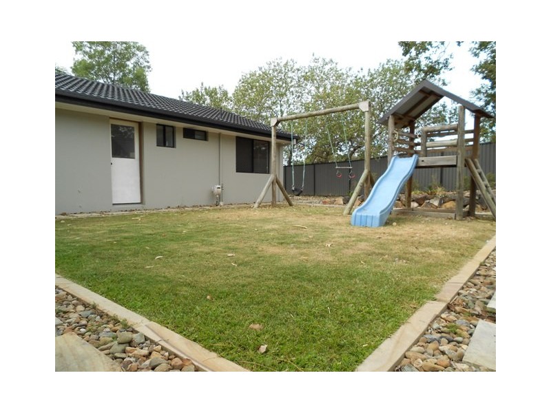 2 Glenmore Drive, Ashmore QLD 4214