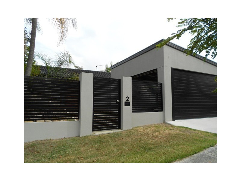 2 Glenmore Drive, Ashmore QLD 4214