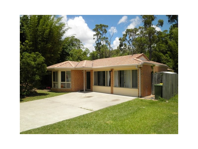 20 Pinemount Crescent, Oxenford QLD 4210