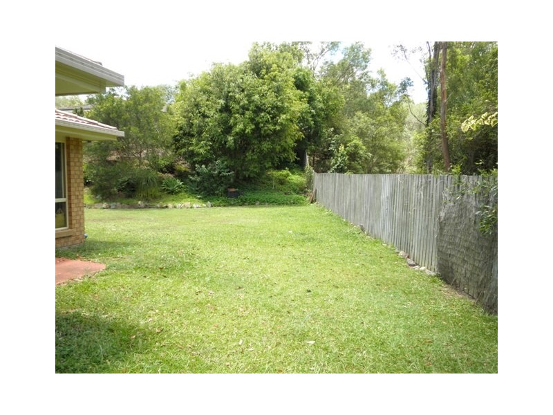 20 Pinemount Crescent, Oxenford QLD 4210