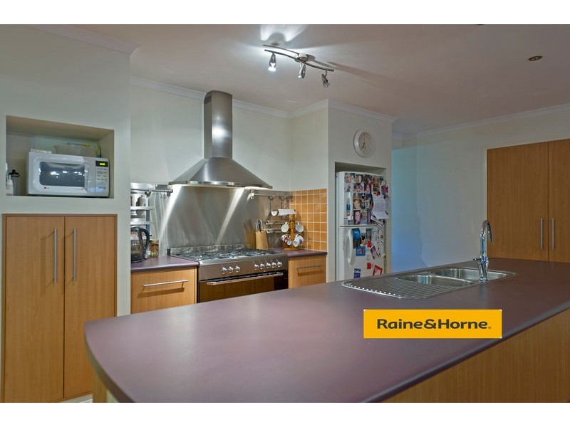 24 Buffalo Crescent, Pacific Pines QLD 4211
