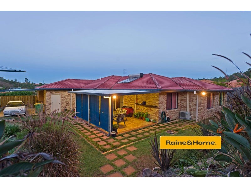 24 Buffalo Crescent, Pacific Pines QLD 4211