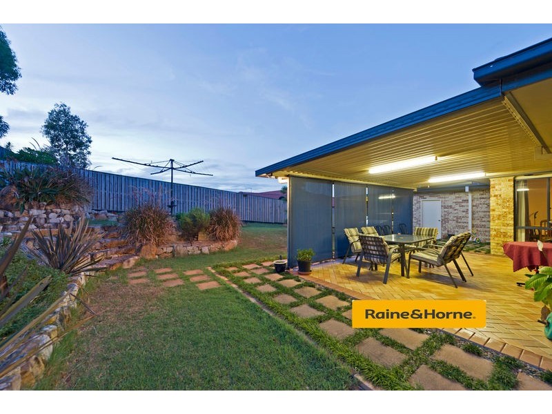 24 Buffalo Crescent, Pacific Pines QLD 4211