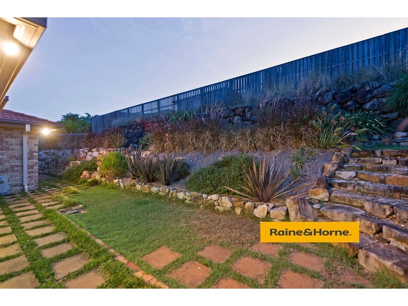 24 Buffalo Crescent, Pacific Pines QLD 4211