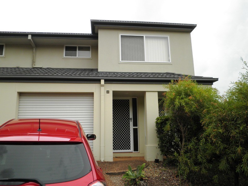 48/74 Universal Street, Pacific Pines QLD 4211