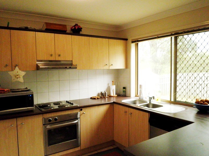 48/74 Universal Street, Pacific Pines QLD 4211