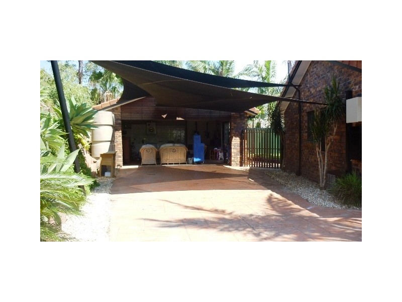 56 Oregon Way, Oxenford QLD 4210