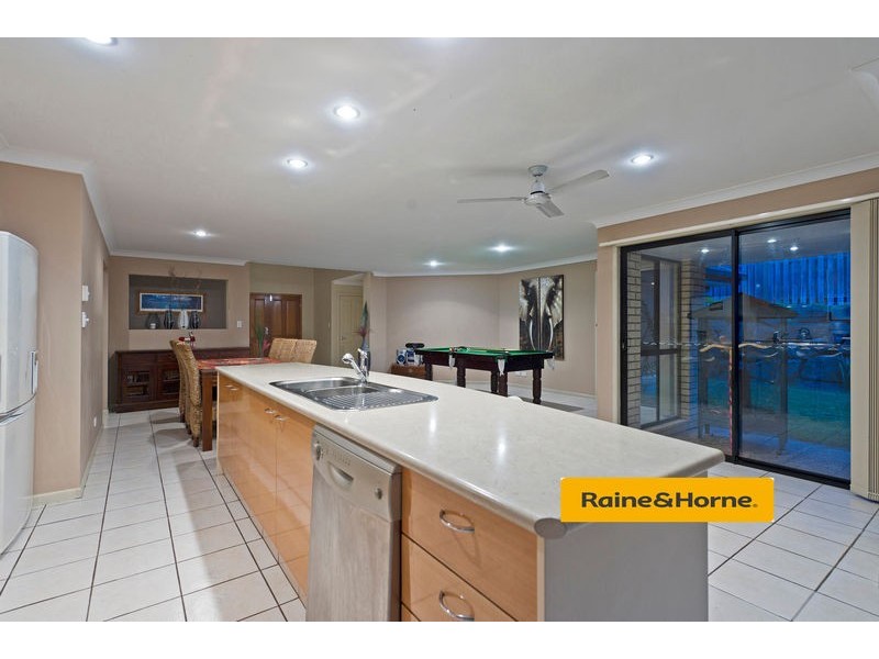 19 Cossington Circuit, Maudsland QLD 4210