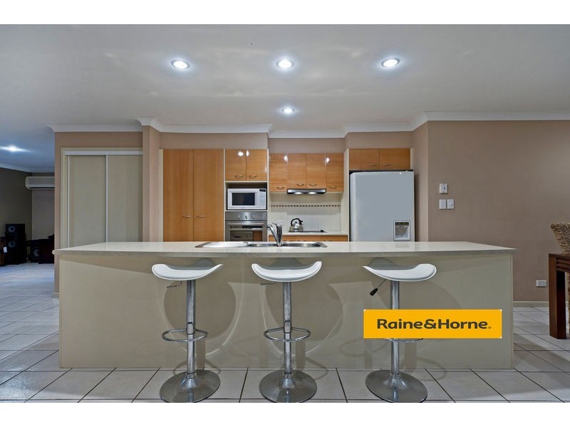 19 Cossington Circuit, Maudsland QLD 4210