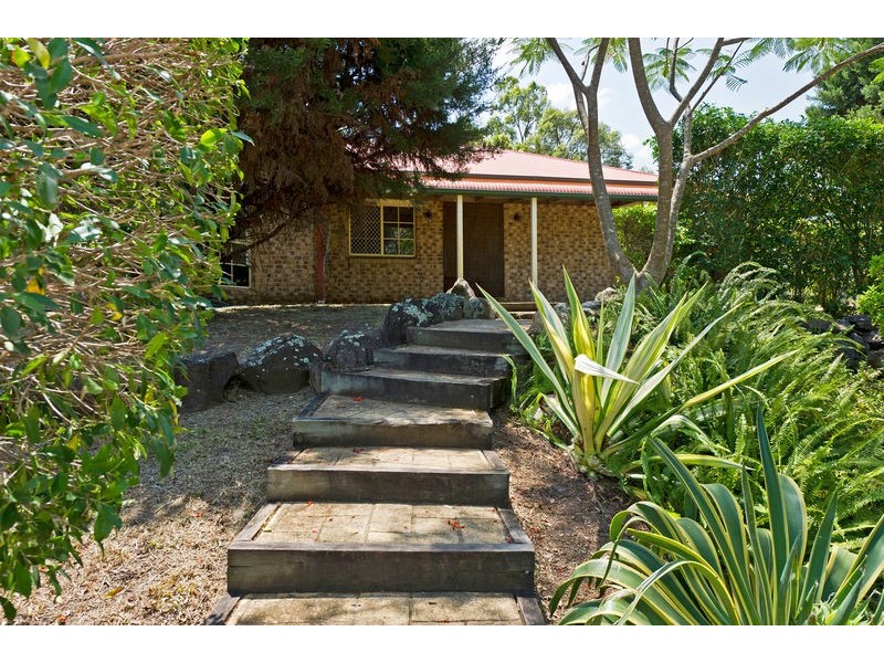 3 Texas Court, Oxenford QLD 4210