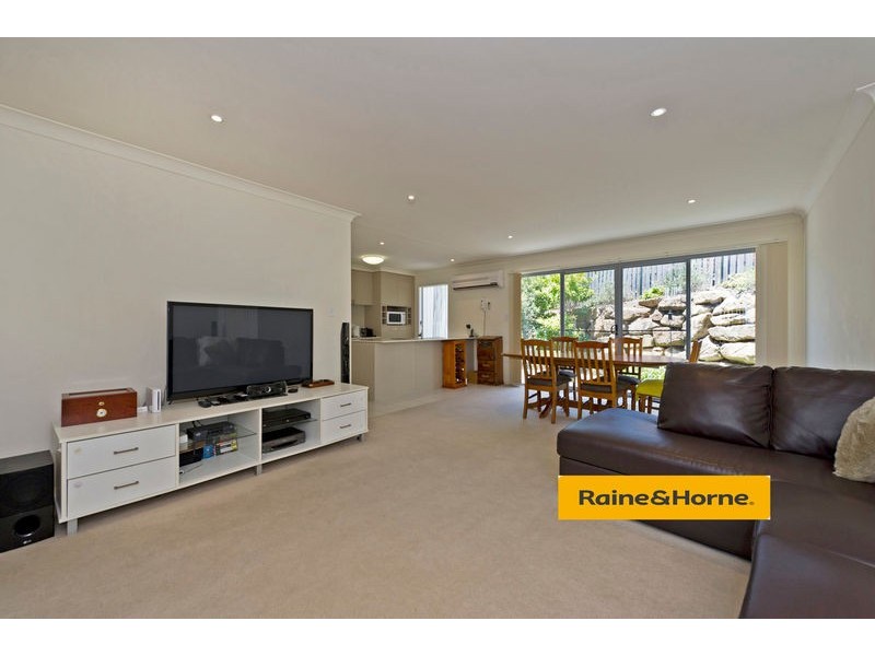 34/1 Belongil Street, Pacific Pines QLD 4211