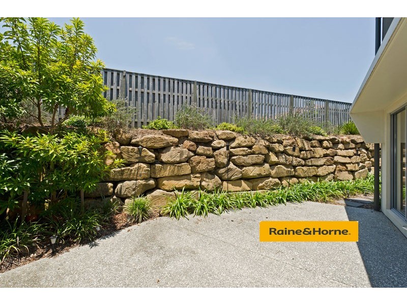 34/1 Belongil Street, Pacific Pines QLD 4211