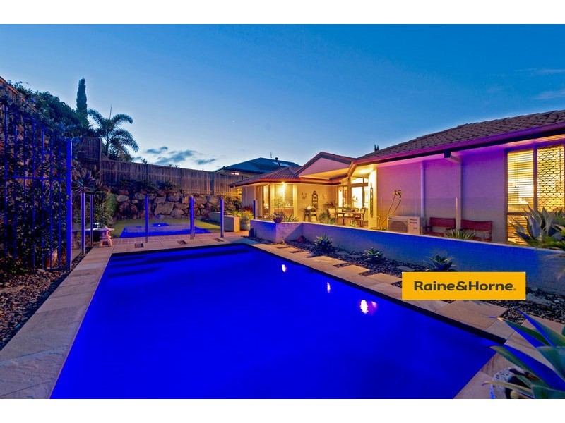 6 Springwood Avenue, Pacific Pines QLD 4211