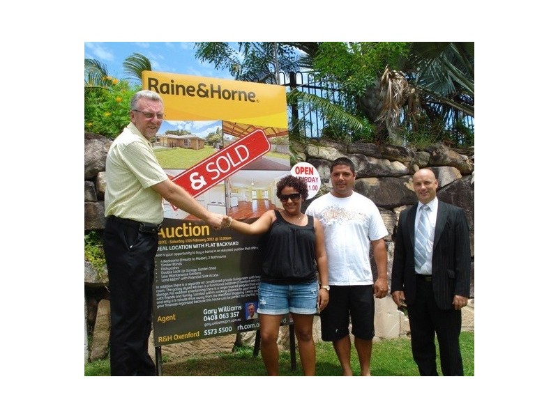 192  Universal Street, Oxenford QLD 4210