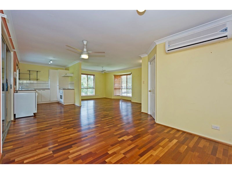 192  Universal Street, Oxenford QLD 4210