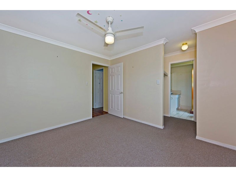 192  Universal Street, Oxenford QLD 4210