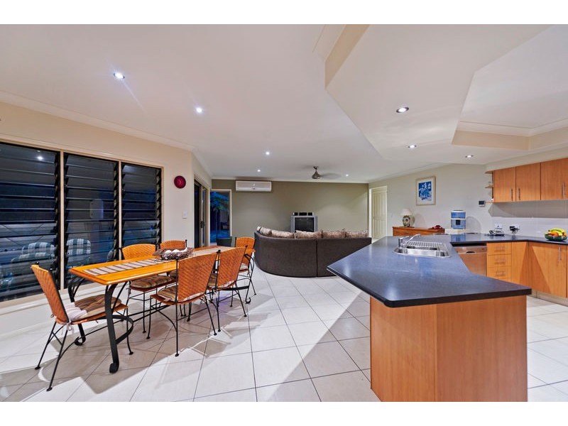 2 Pacha Cl, Coomera Waters QLD 4209