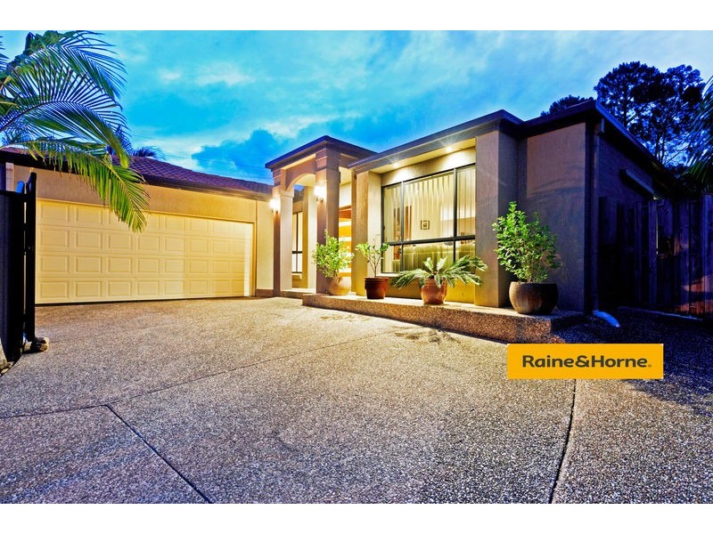 36 Galapagos Way, Pacific Pines QLD 4211