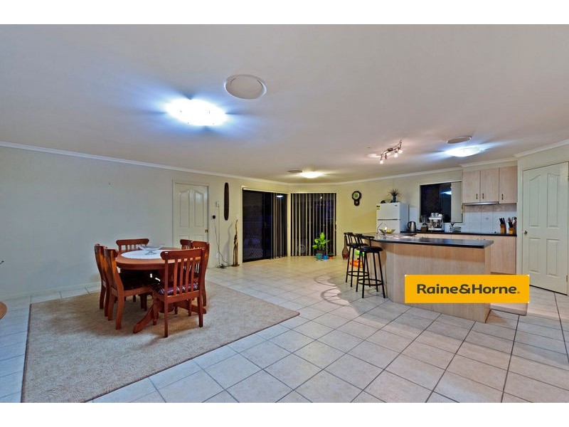 12 Beerwah Street, Pacific Pines QLD 4211