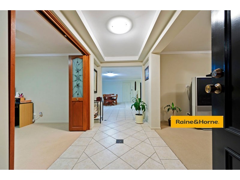 12 Beerwah Street, Pacific Pines QLD 4211