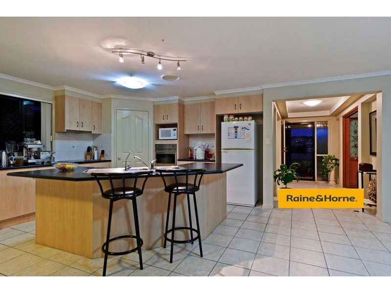 12 Beerwah Street, Pacific Pines QLD 4211