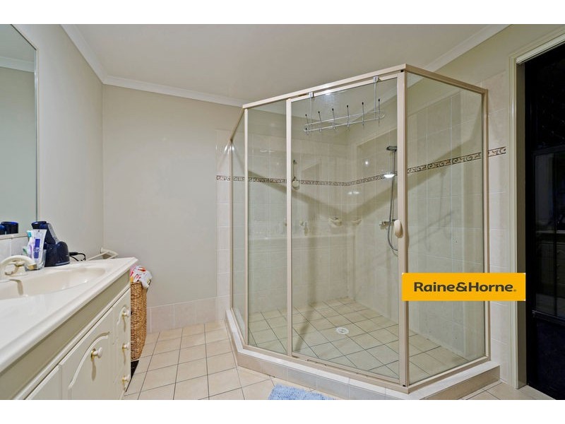 12 Beerwah Street, Pacific Pines QLD 4211