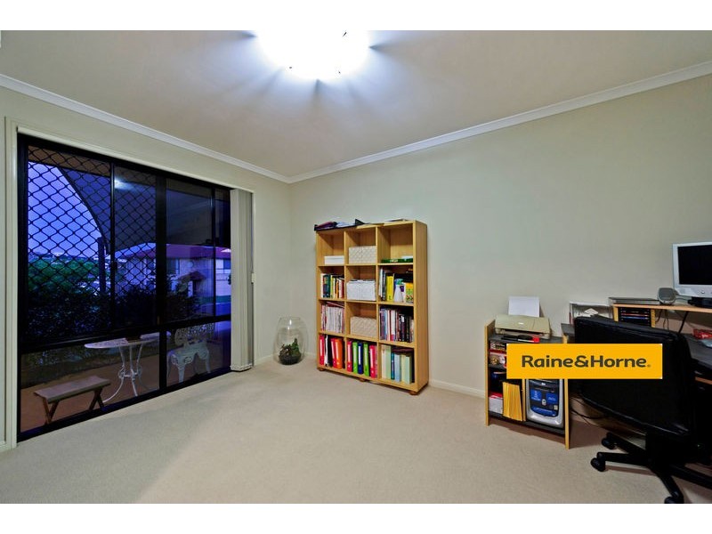 12 Beerwah Street, Pacific Pines QLD 4211