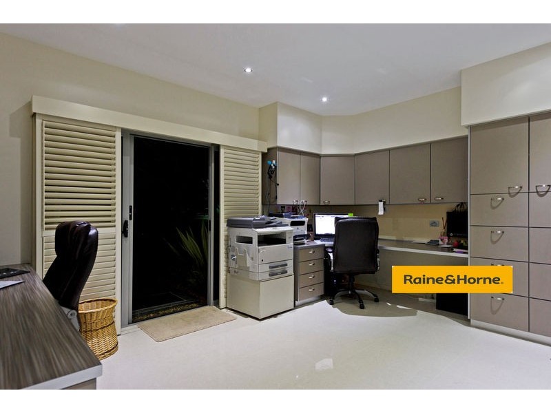31 Westward Way, Coomera Waters QLD 4209