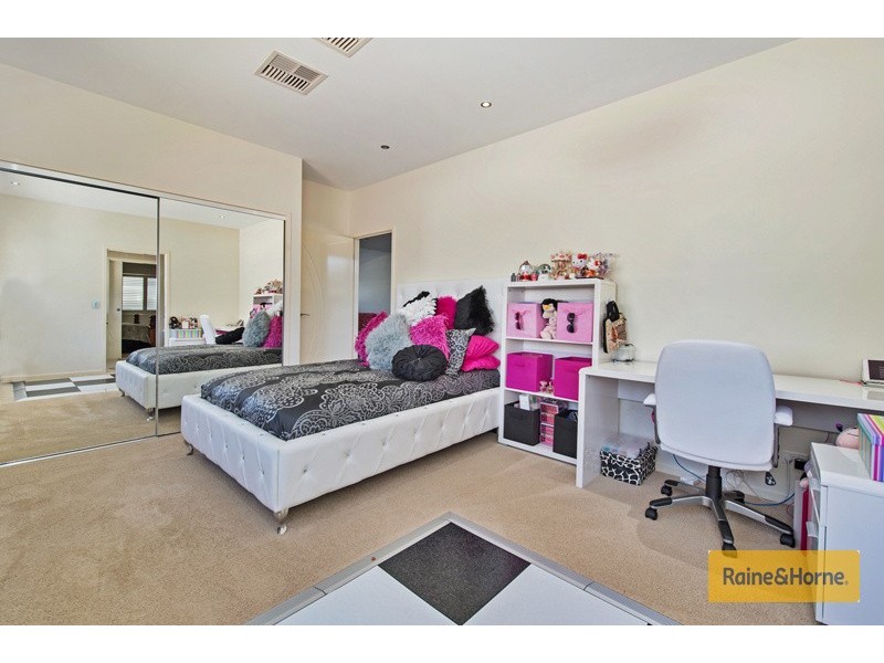 31 Westward Way, Coomera Waters QLD 4209