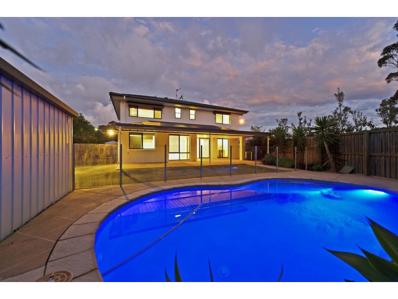 63 Cobb and Co Drive, Oxenford QLD 4210