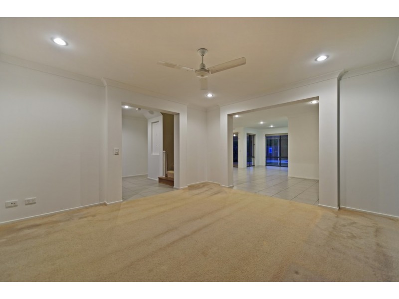 63 Cobb and Co Drive, Oxenford QLD 4210