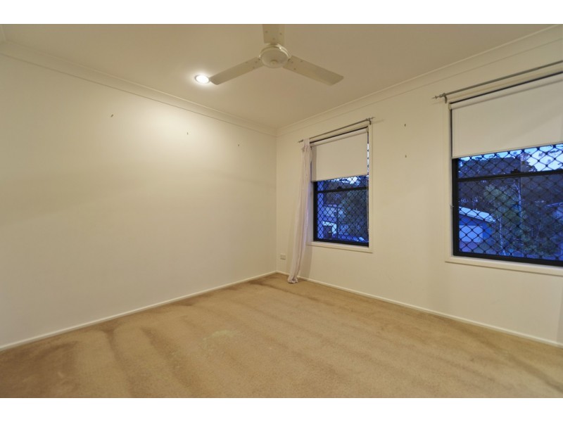 63 Cobb and Co Drive, Oxenford QLD 4210