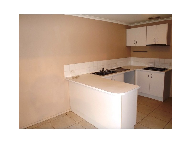 2/3 Gable Street, Oxenford QLD 4210