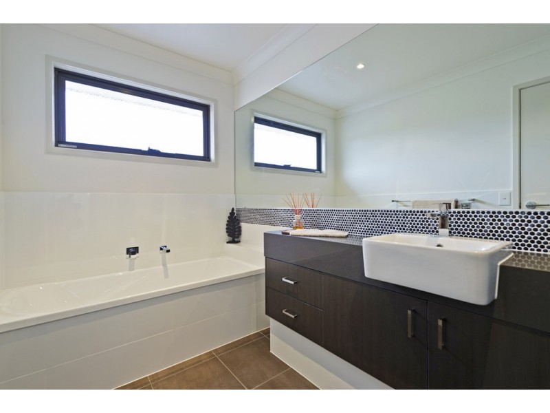 1 Elsey Court, Pimpama QLD 4209