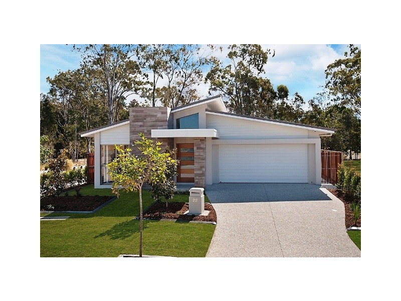 33 McAuley Parade, Pacific Pines QLD 4211