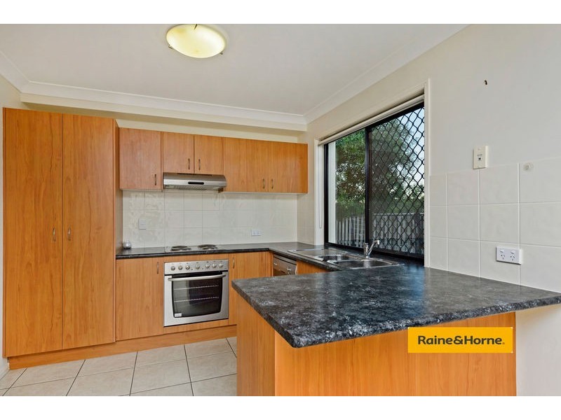 1/30 Witheren Circuit, Pacific Pines QLD 4211