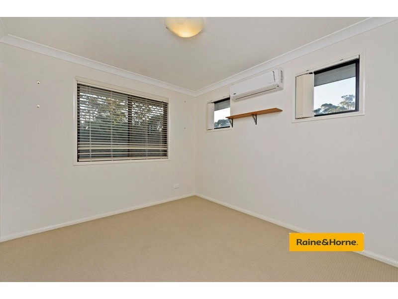 1/30 Witheren Circuit, Pacific Pines QLD 4211